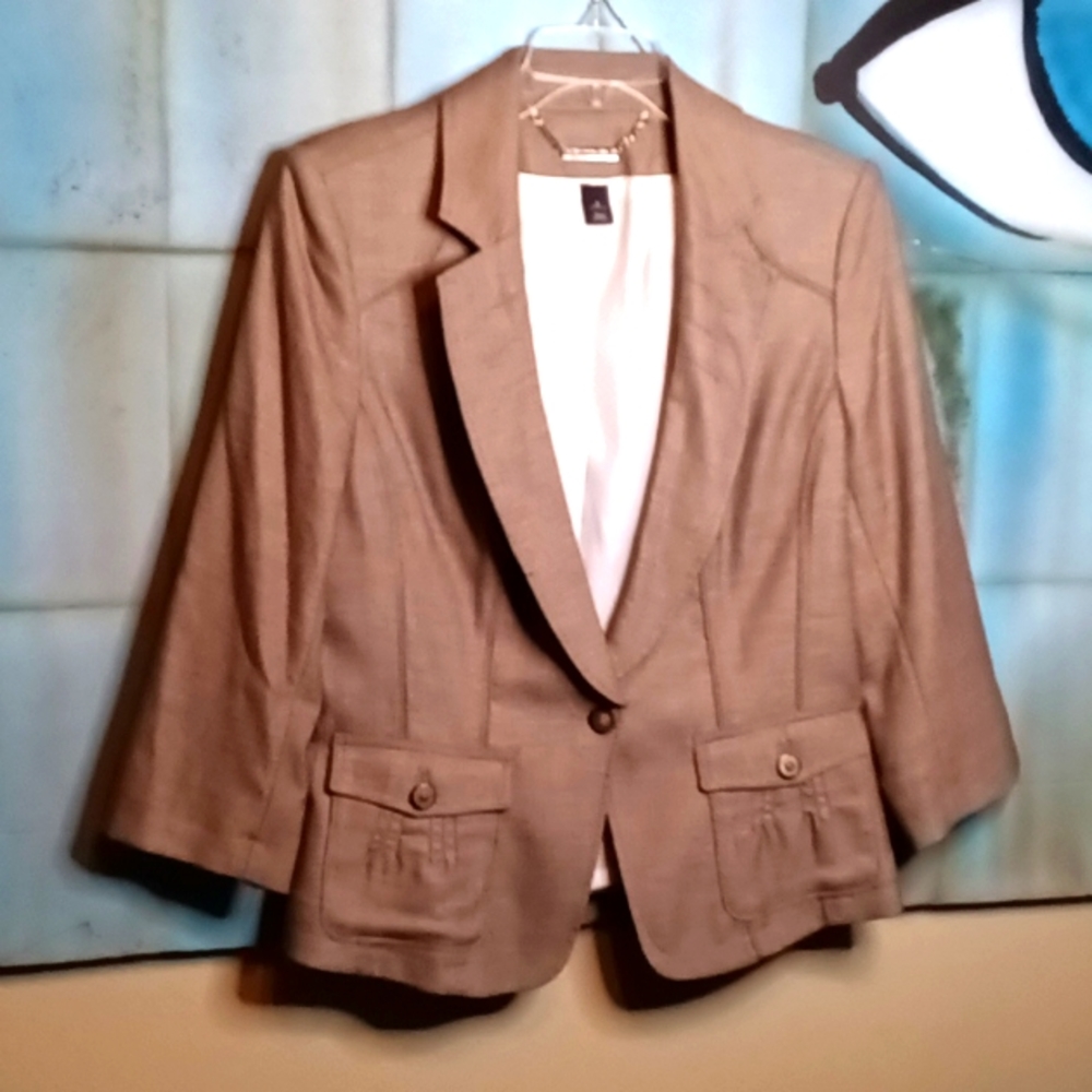 White House Black Market camel signature suit jacket Size 12